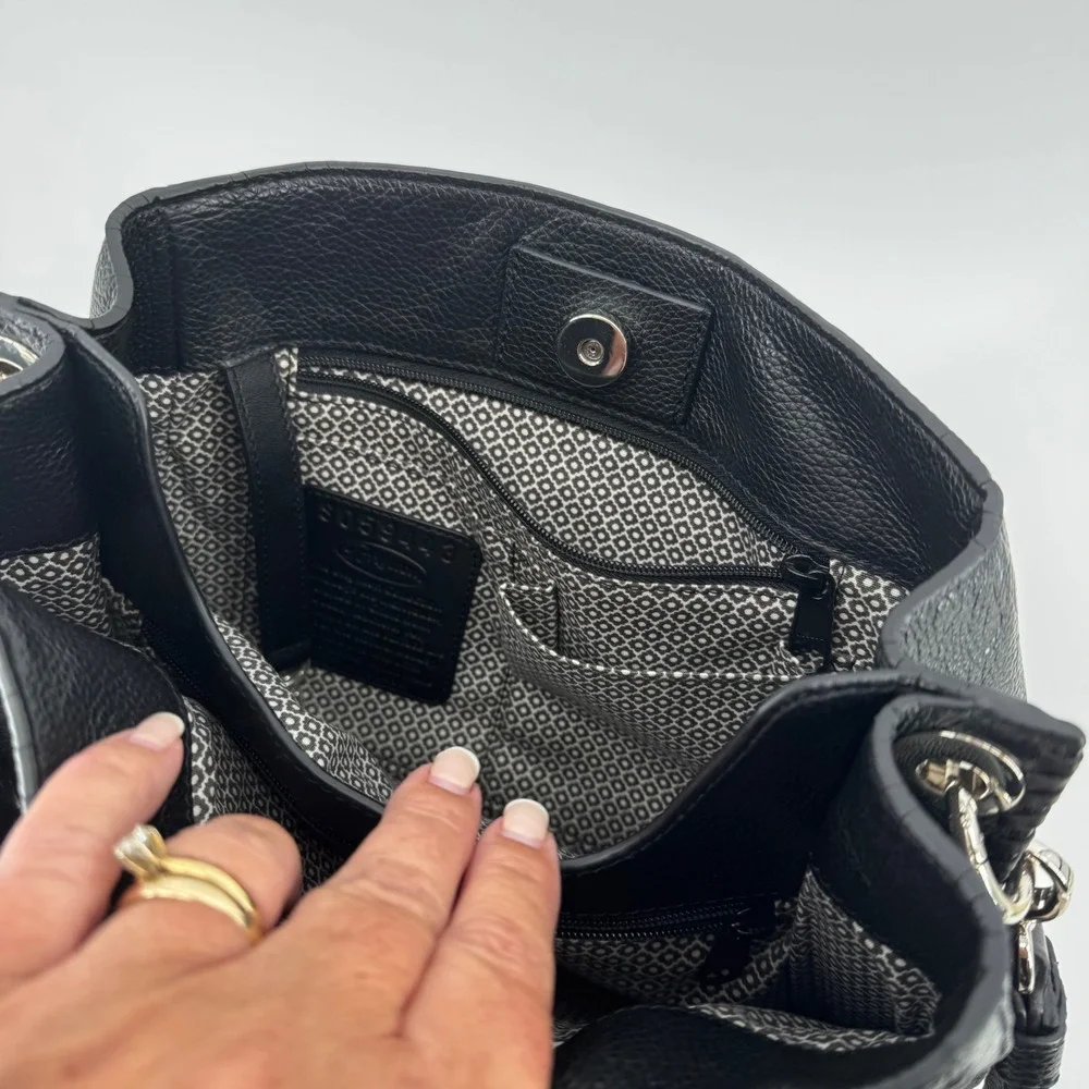 Brighton Interlok‎ Georgia Leather Shoulder Hobo Purse Black Mint Condition Chic